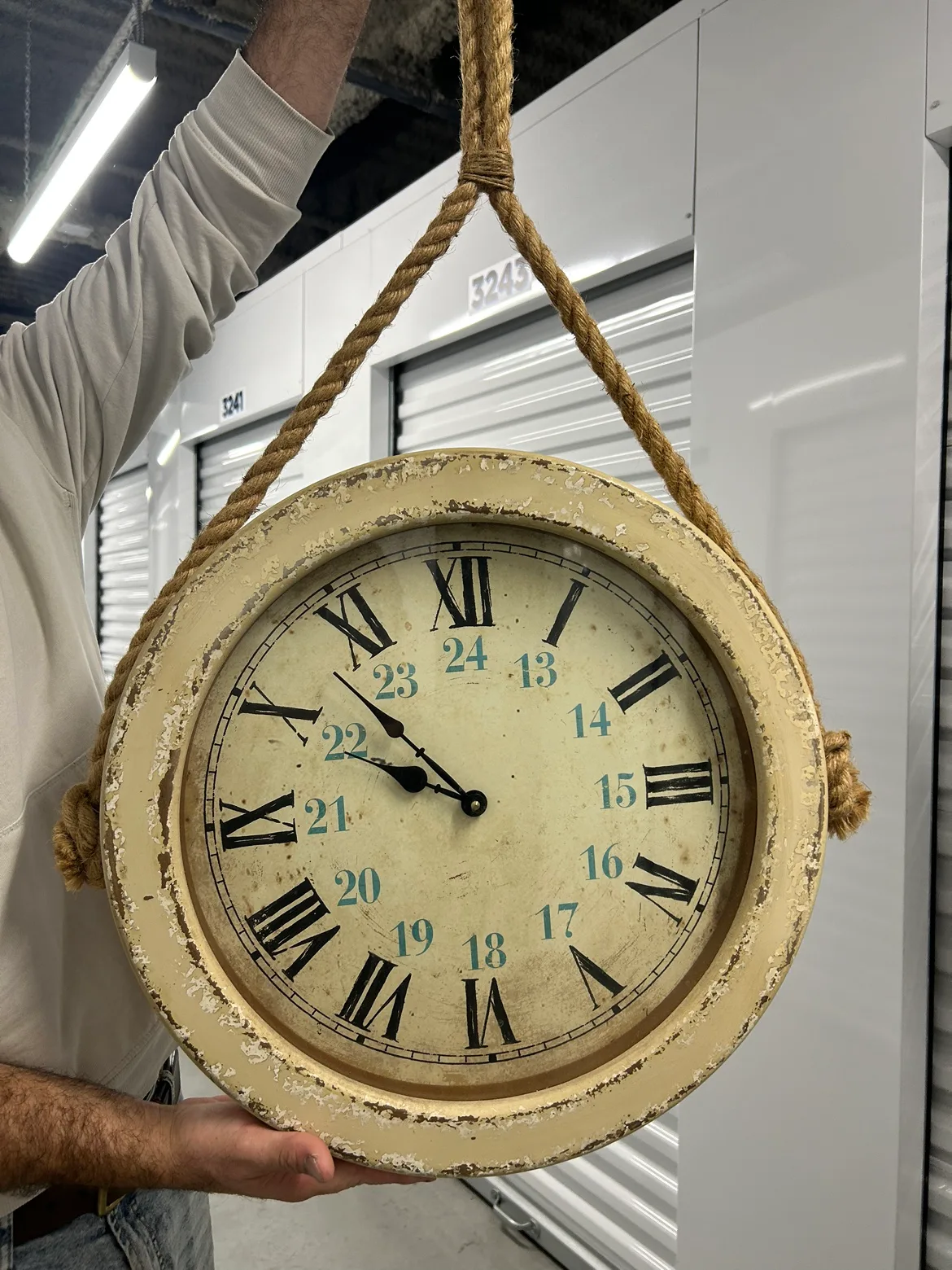Large Wall Clock thumbnail