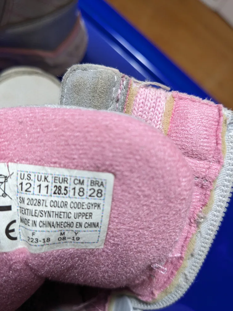 Skechers Girls Boots Size 12 image indicator(4)