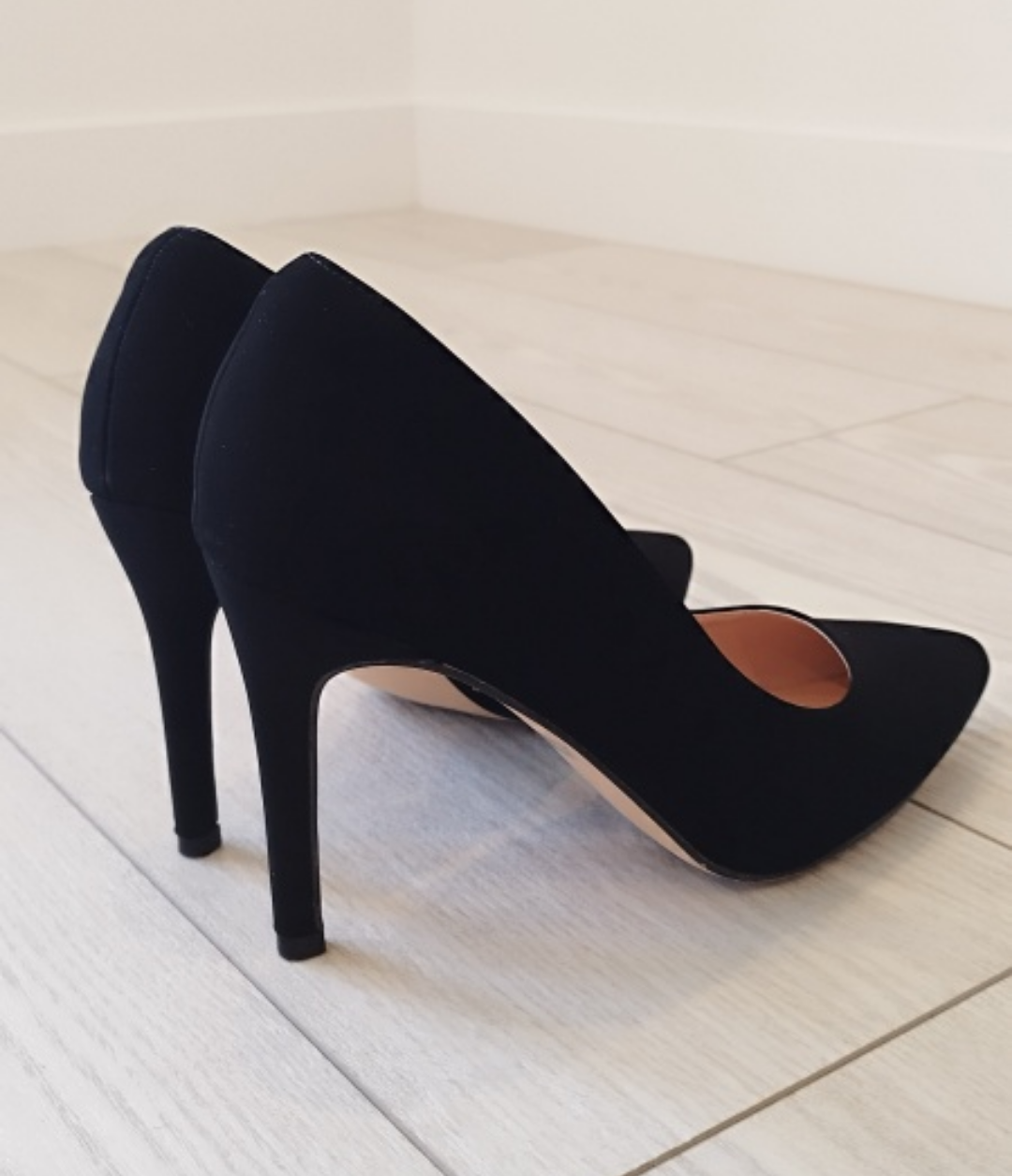 Dream Pairs Black Pointed Toe Heels - photo 2