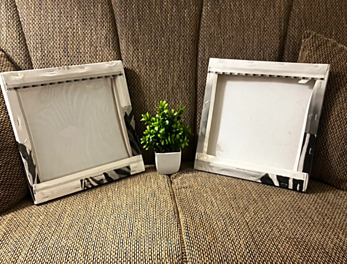 Zebra Canvas Wall Art image indicator(2)