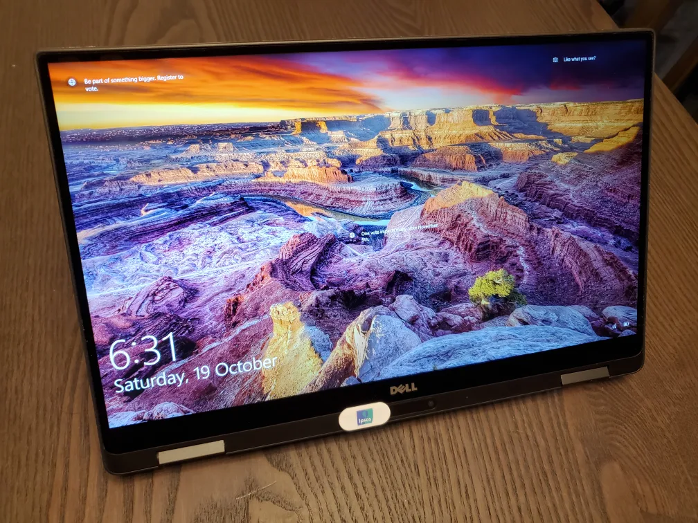 Dell XPS 13 2-in-1 Laptop image indicator(4)