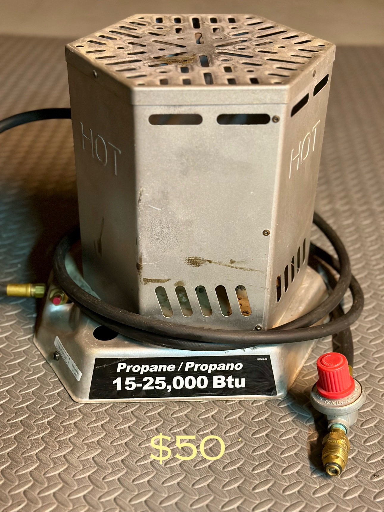 MotoMaster Battery Charger - Propane space / garage Heater