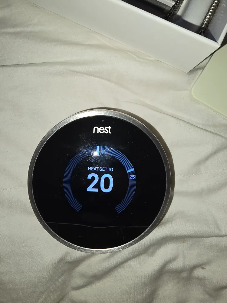 🌡️ Google Nest Learning Thermostat, 3rd Gen image indicator(2)