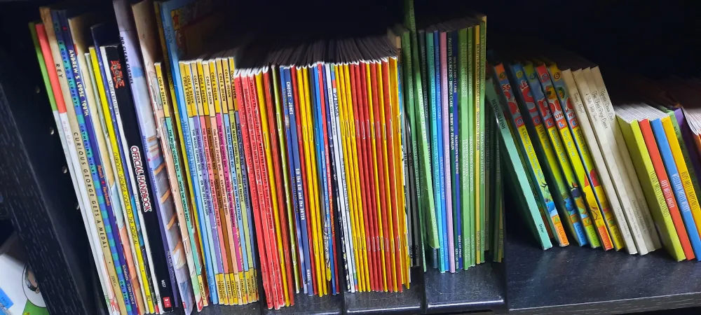 Children's Books - Large Lot image indicator(2)