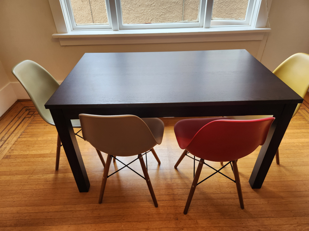 Extendable Dining Table