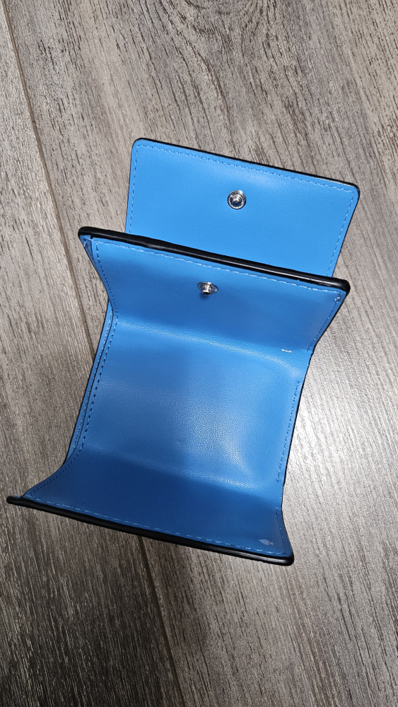 Kate Spade Blue Wallet ~ 10/31 - photo 3