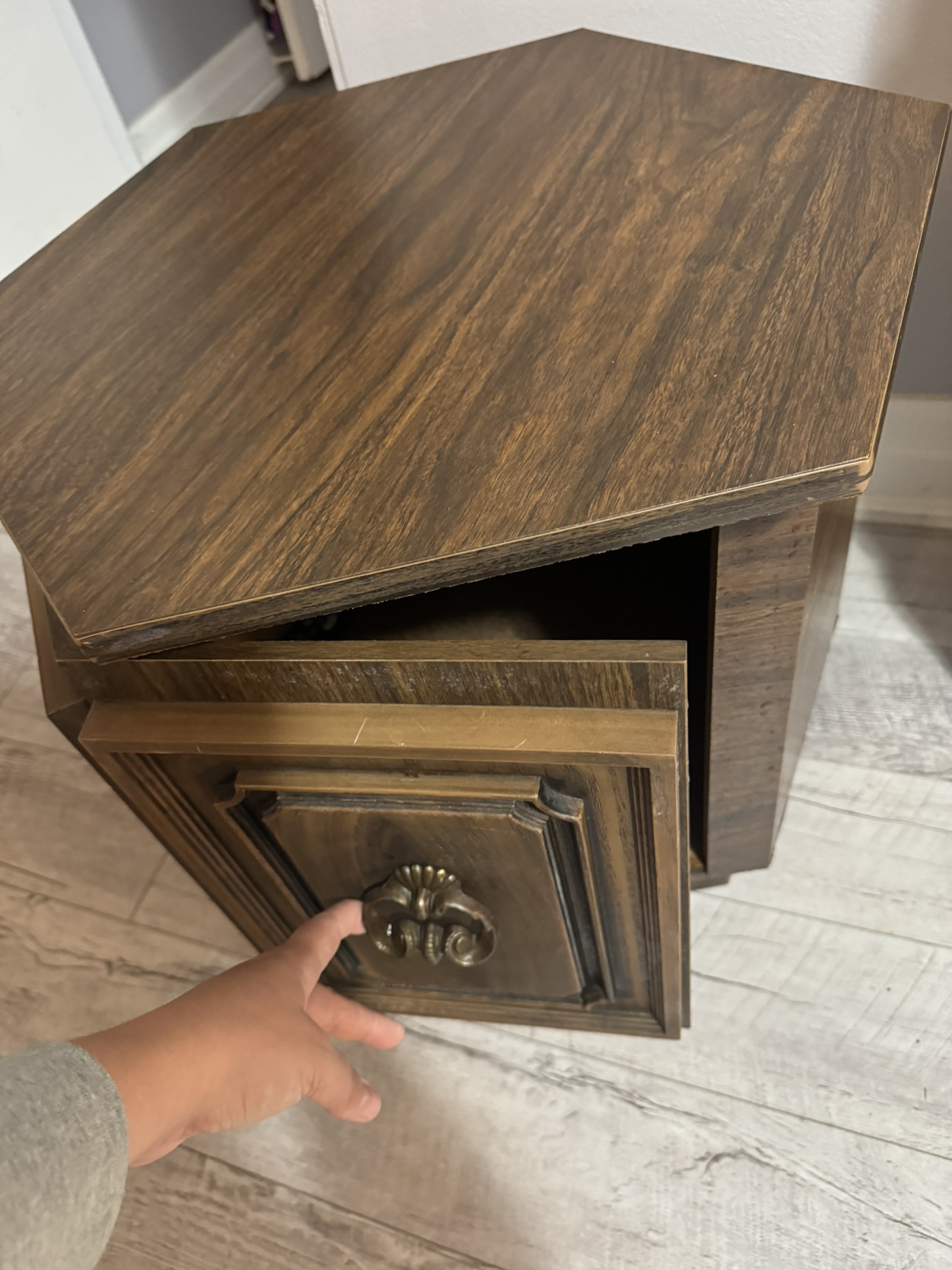 Wooden Side Table - photo 5