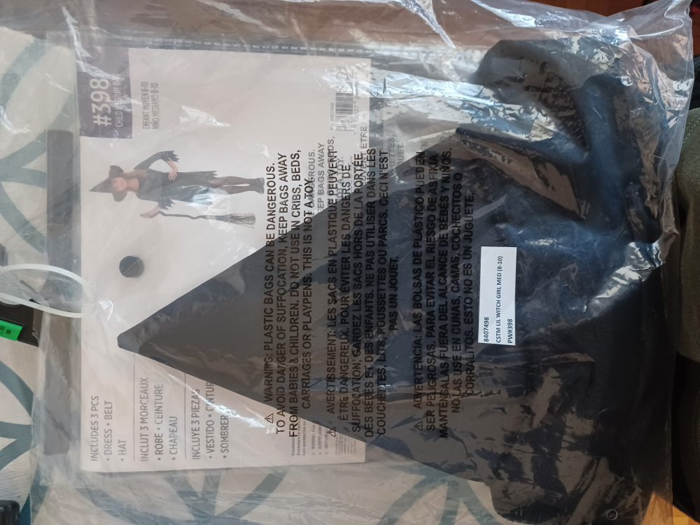 Girls Halloween Witch Costume - photo 3