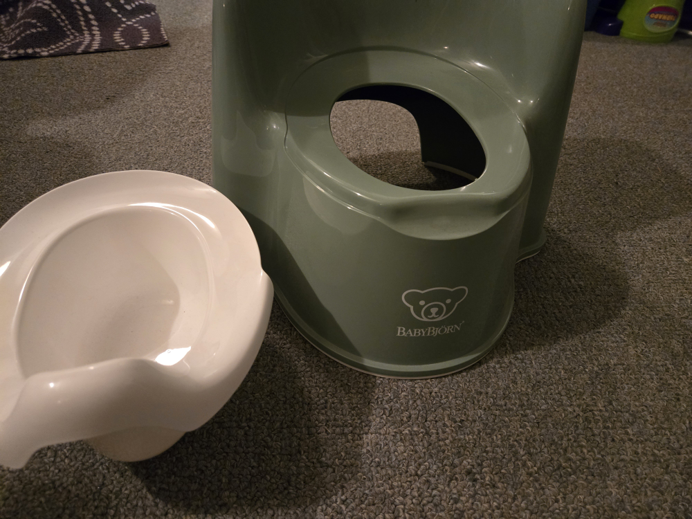 BabyBjörn Potty Brand New Never Used - photo 3