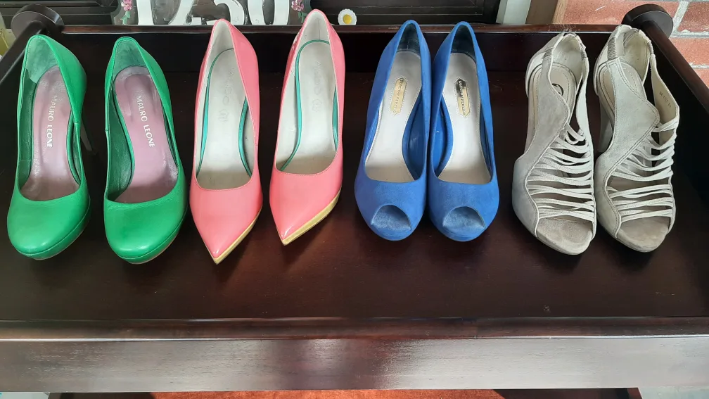 Women's High Heel Shoes thumbnail