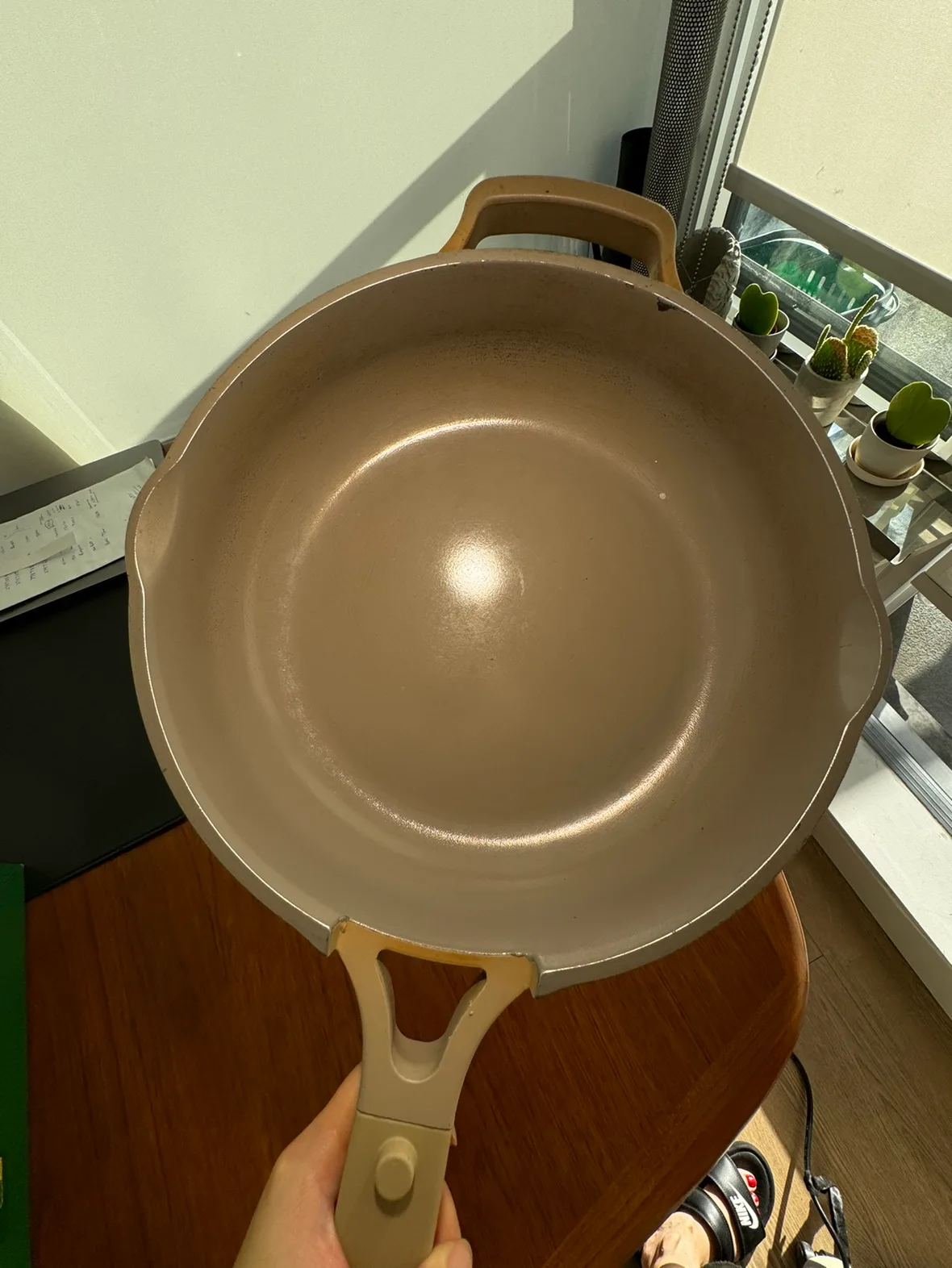 Our Place Pan image indicator(4)