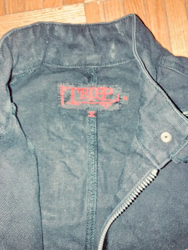 Black Tripp Long Sleeve Jacket image indicator(3)