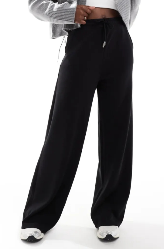 Soft touch flare sweat pants (new with tags) - photo 2