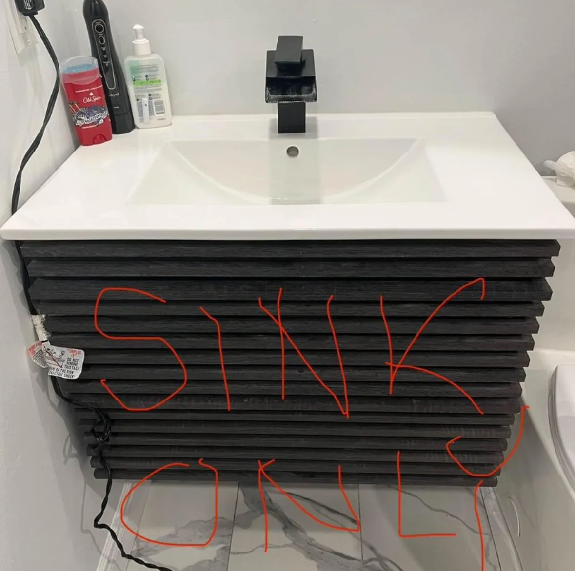 BNIB Modern look seamless Bathroom Sink and counter image indicator(2)