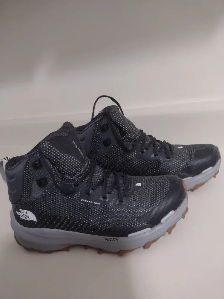 North Face Hiking Boots W8 thumbnail