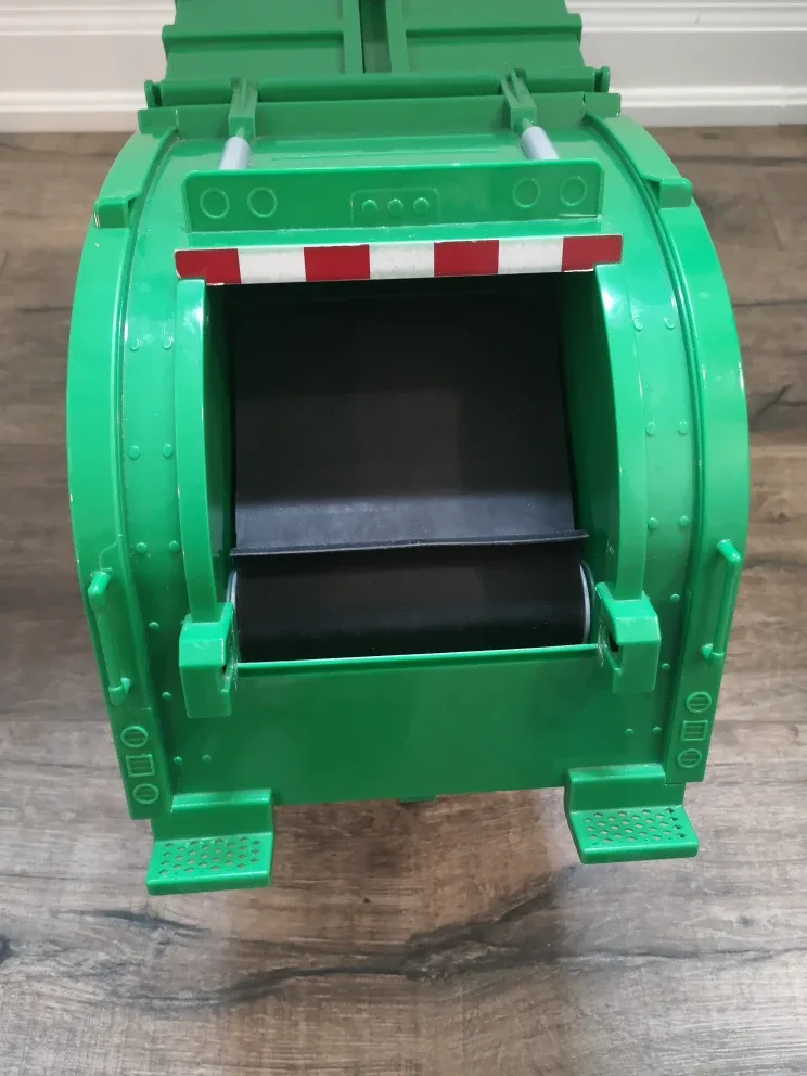 Toy Garbage Truck image indicator(2)