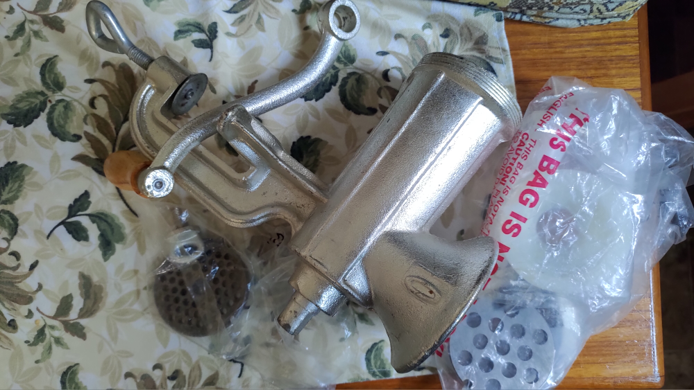 Weston Manual Meat Grinder #freecycle - photo 2