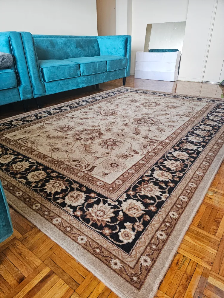 Floral Area Rug thumbnail