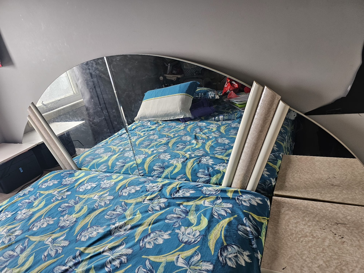Bedroom Vanity Set - photo 4