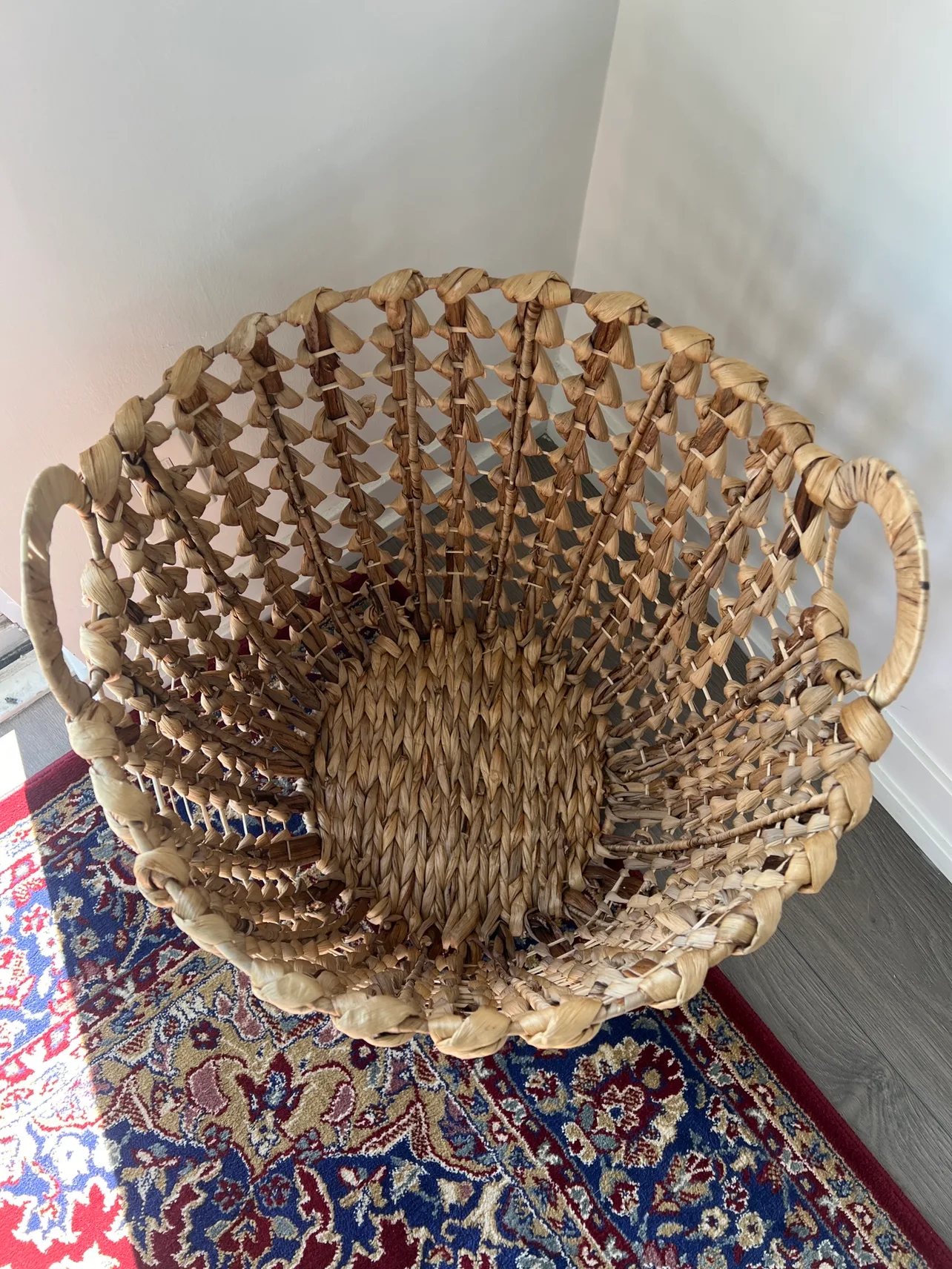 Large Woven Basket image indicator(2)