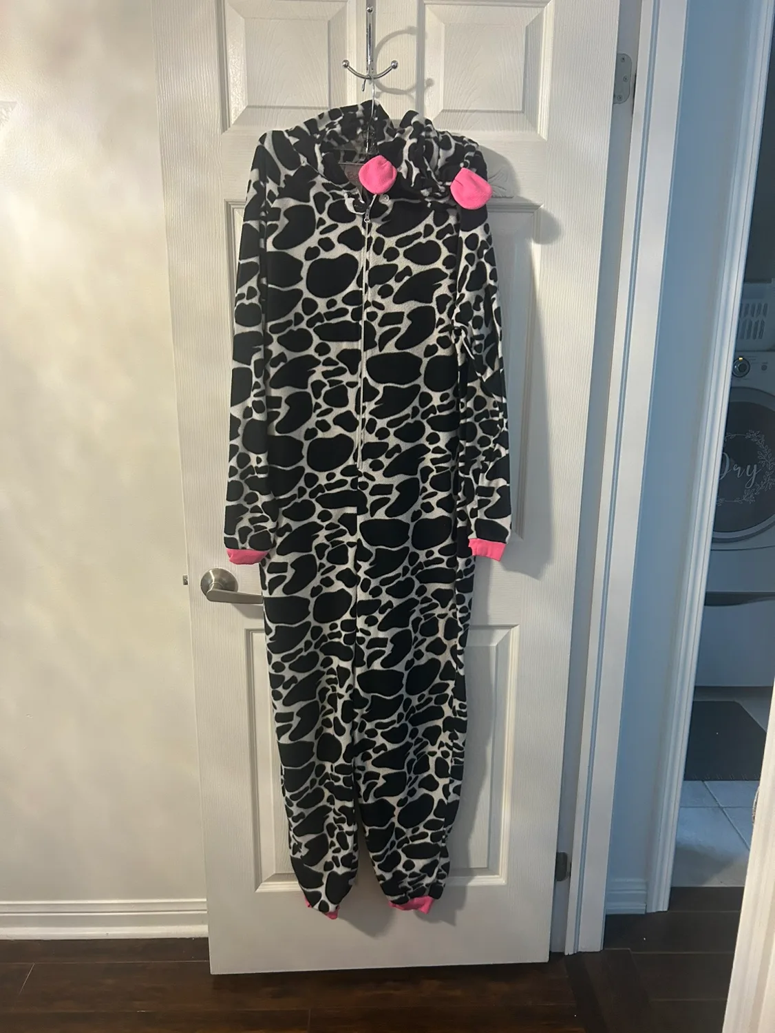 Adult Halloween costumes image indicator(6)