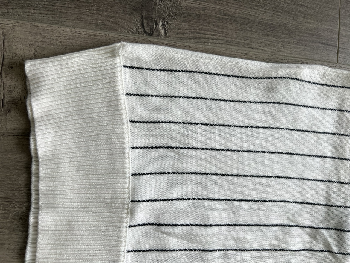Dolce & Gabbana White Striped Sleeveless Sweater - photo 3