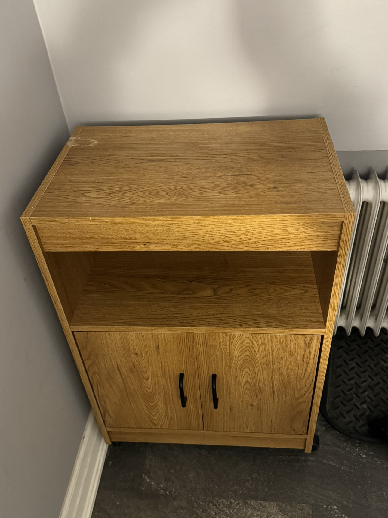 Small Cabinet on Wheels - photo 2