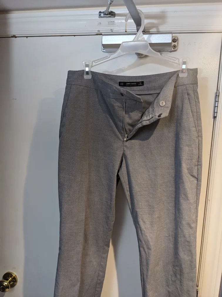 Zara Basic Dress Pants Worn Once Size 4 image indicator(2)