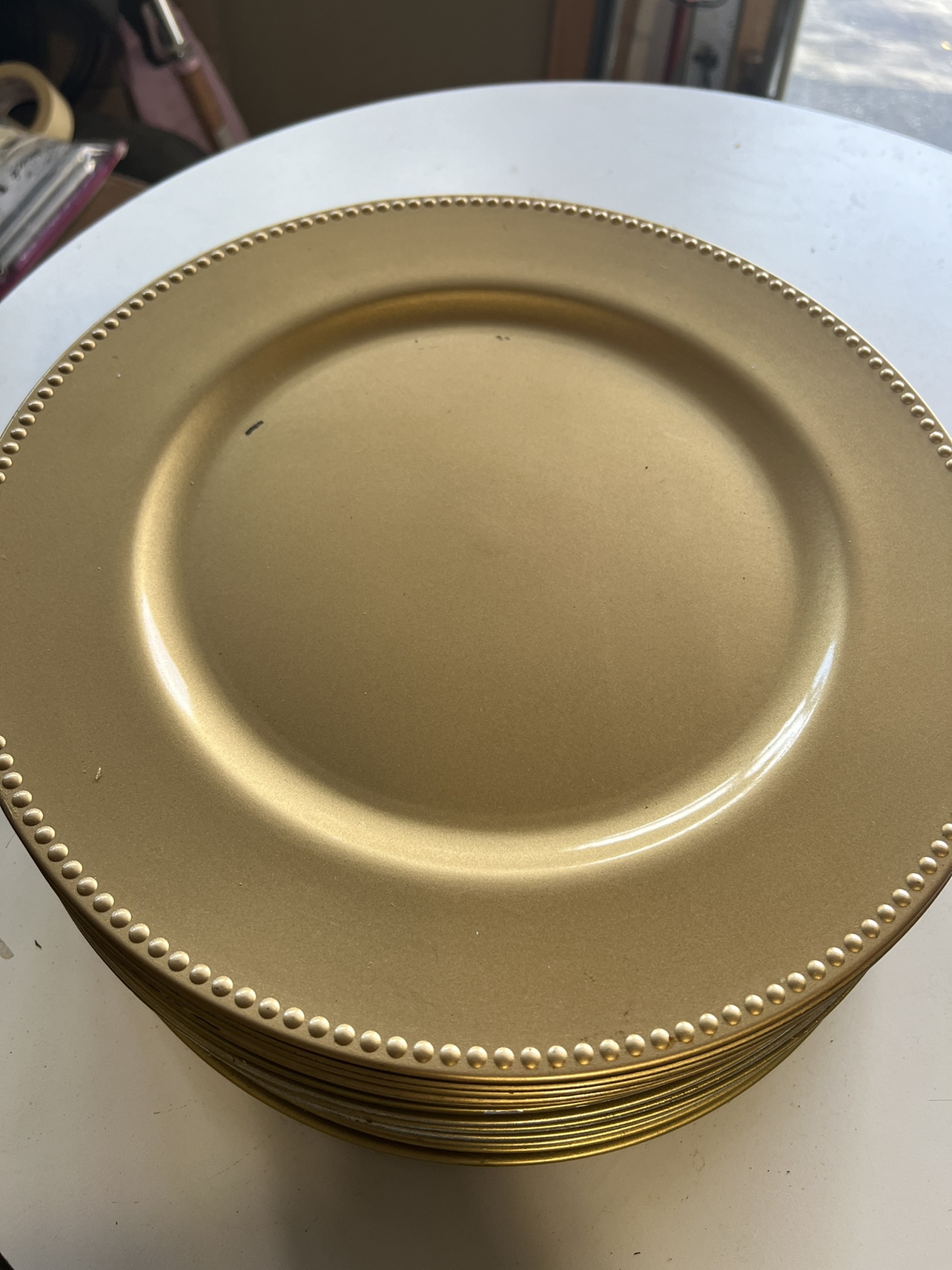 Gold Charger Plates - photo 2