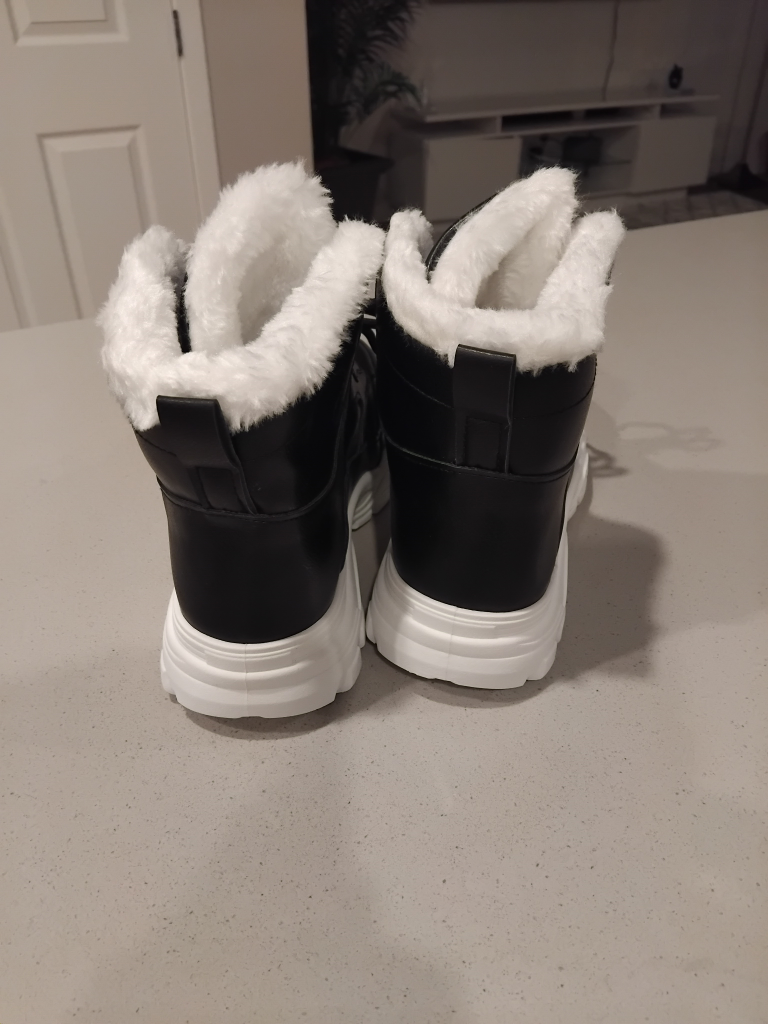 Black Fur Lined High Top Sneaker - photo 4