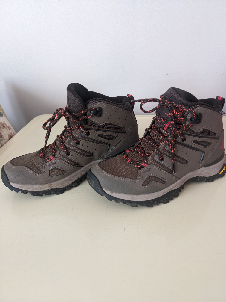 The North Face Women's Hedgehog Fastpack II Mid WP Hiking Boots - photo 2