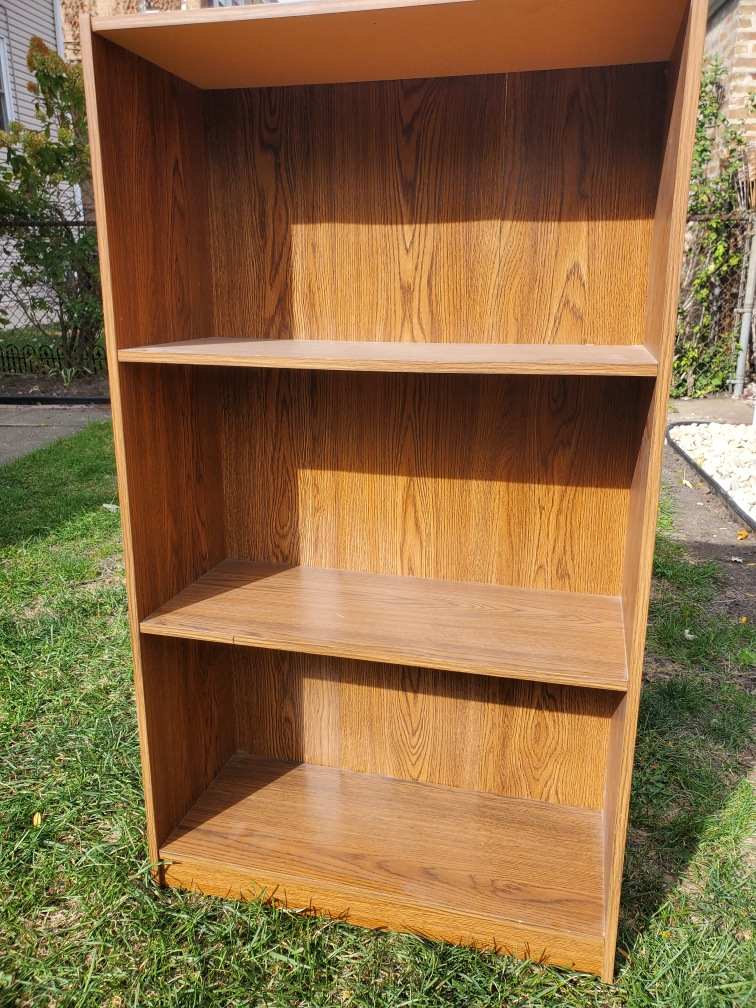 WOOD SHELF UNIT