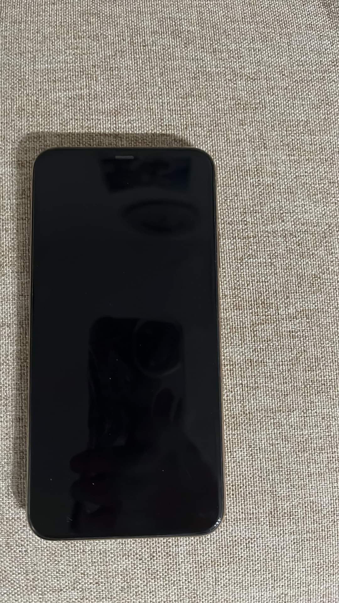 iPhone 11 Pro Gold - photo 2