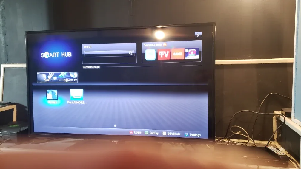 Samsung 55" LED TV thumbnail