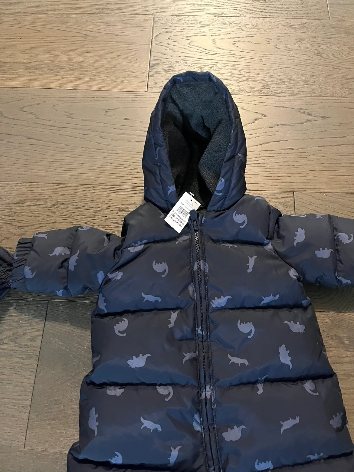 Baby gap warm down filled snowsuit 0-6M NWT Ret $139 image indicator(2)