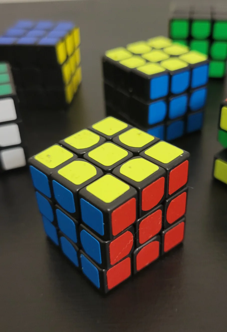 Rubik's Cubes image indicator(4)
