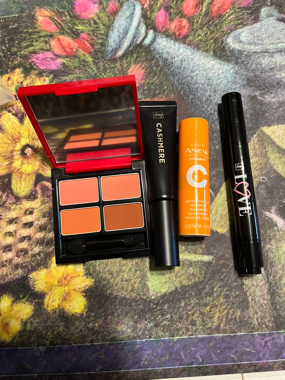 Black Hoop Earrings and Make up image indicator(3)