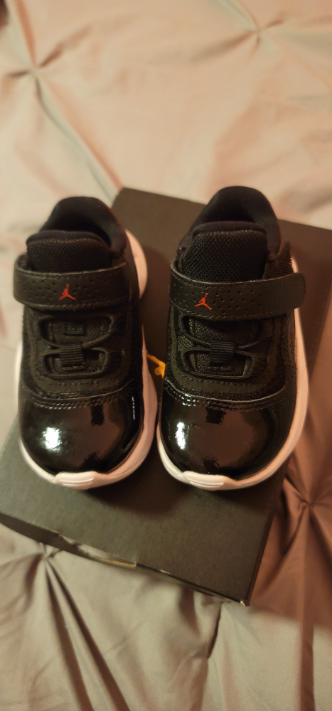 Jordan 11 CMFT Low (TD) Size 5C - photo 5