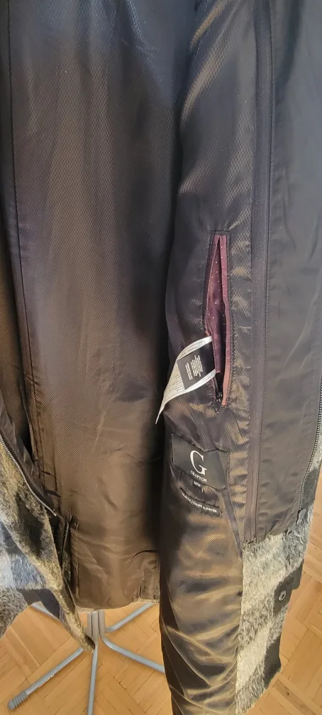 Men's Fall and Winter Raw Black & Grey Plaid Jacket/Coat image indicator(9)