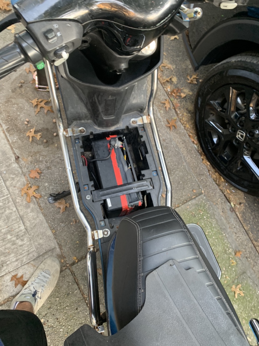 Electric Scooter/moped - photo 4