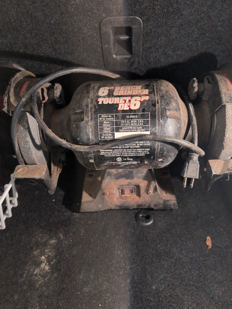 6" Bench Grinder #freecycle - photo 2