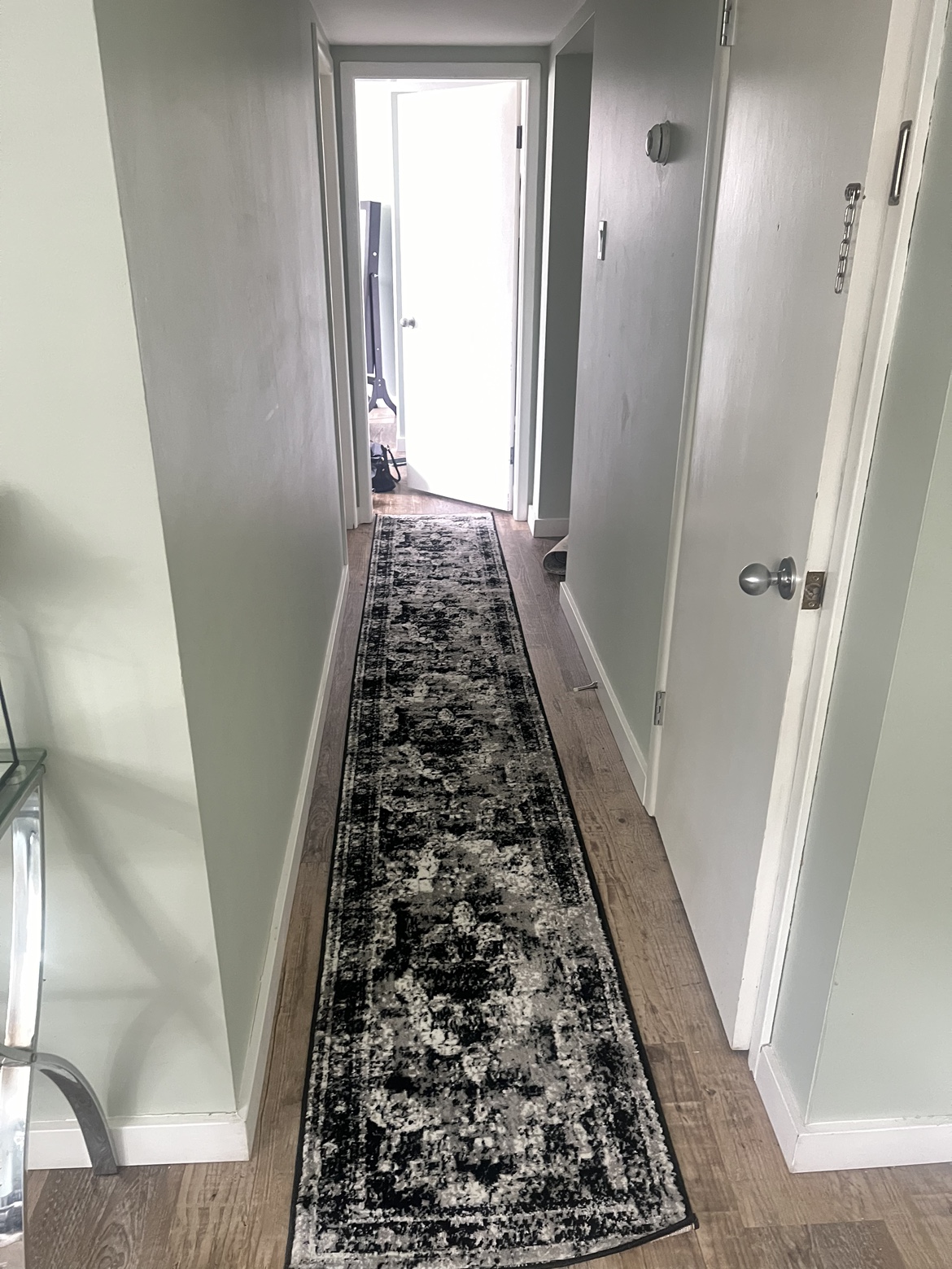 Unique Loom Sofia Collection Runner Rug