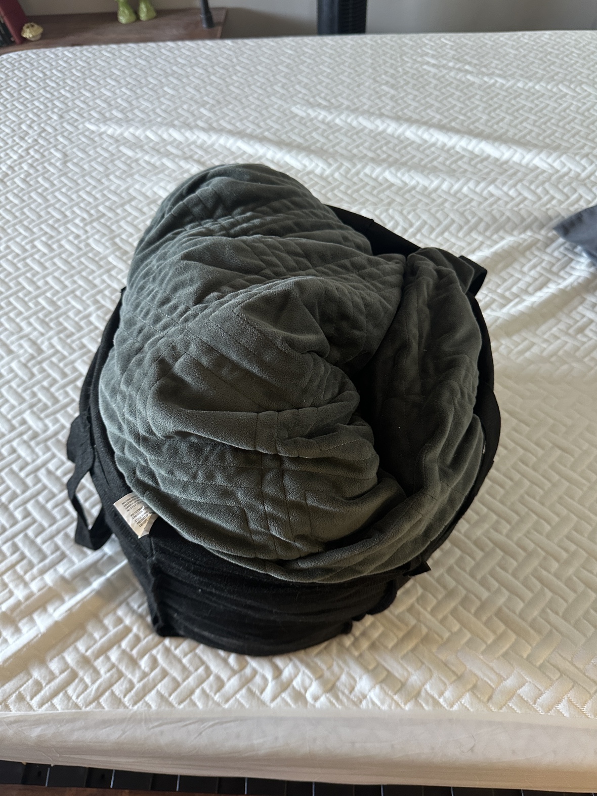 Hush Weighted Blanket Queen