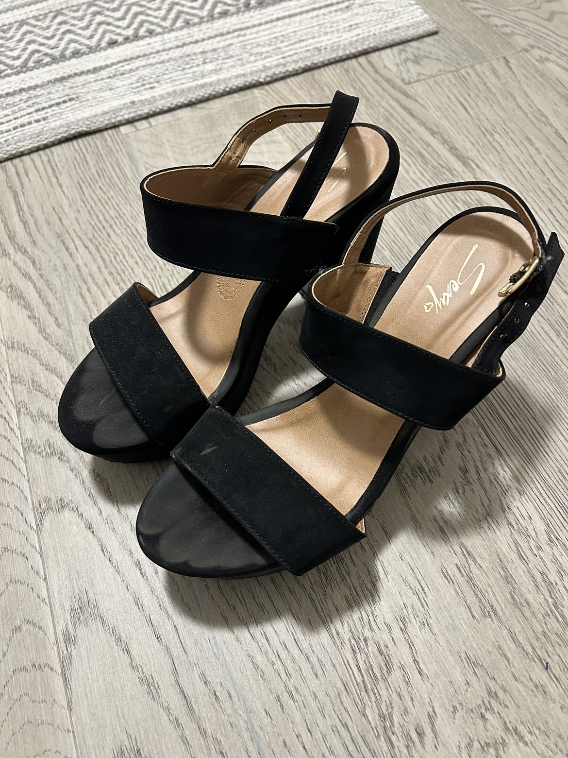 Black Platform Heels Sandals - photo 4