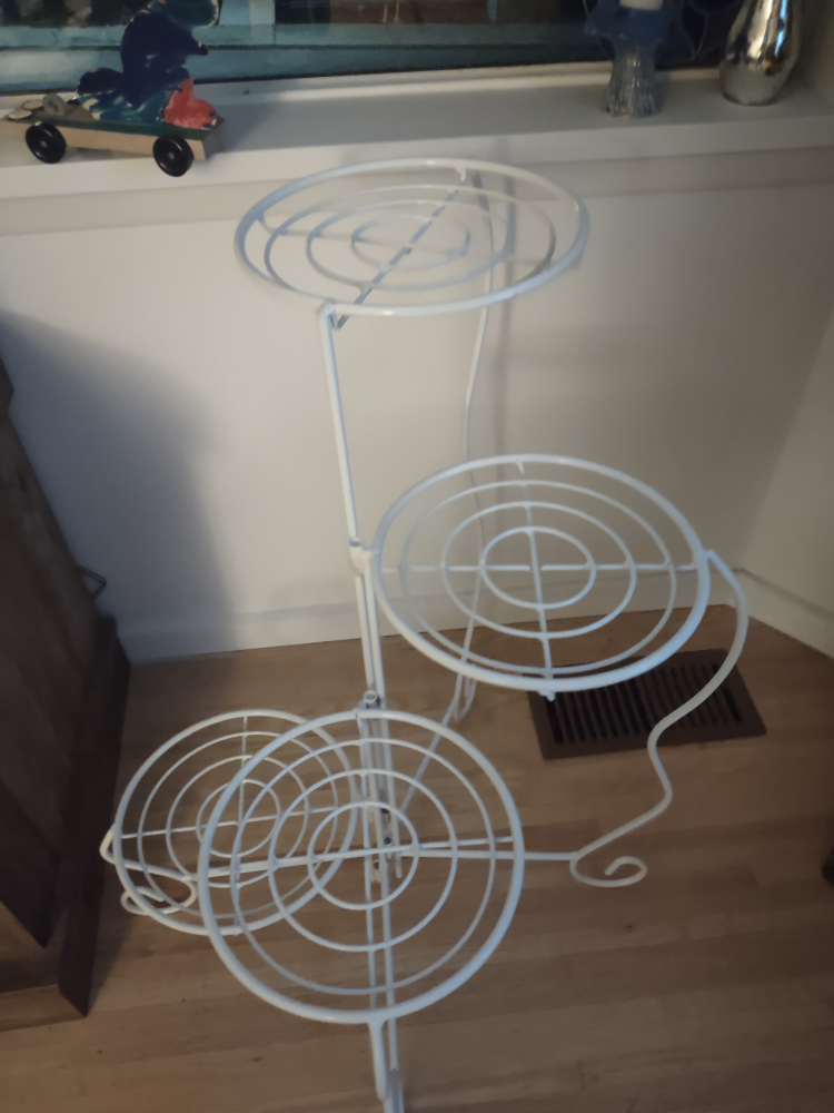 4-Tier Plant Stand
