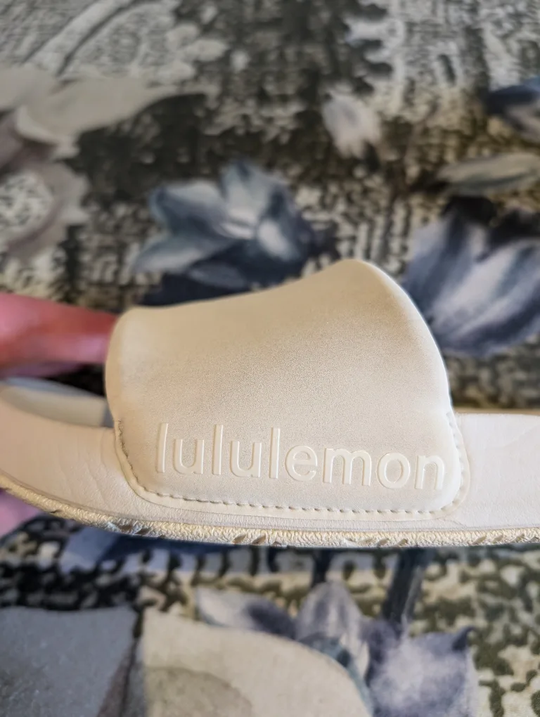 Lululemon Restfeel Slide Shoes image indicator(7)