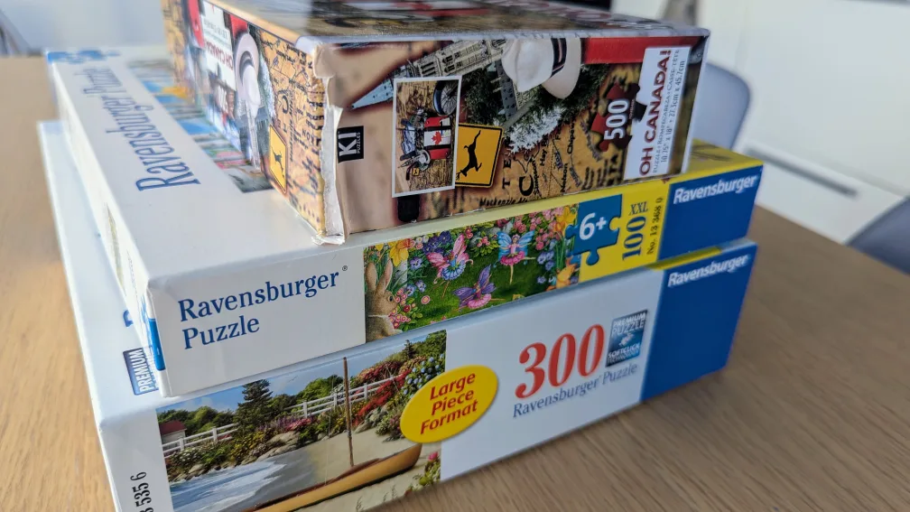 Ravensburger 300 Piece Puzzle image indicator(2)