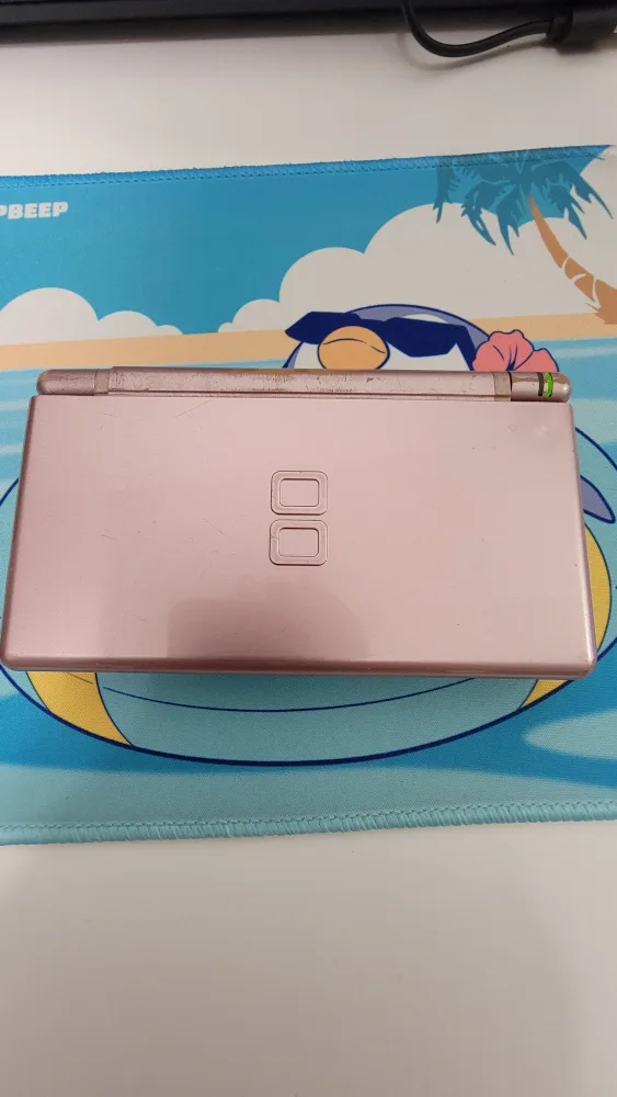 Nintendo DS Lite Pink Console image indicator(2)