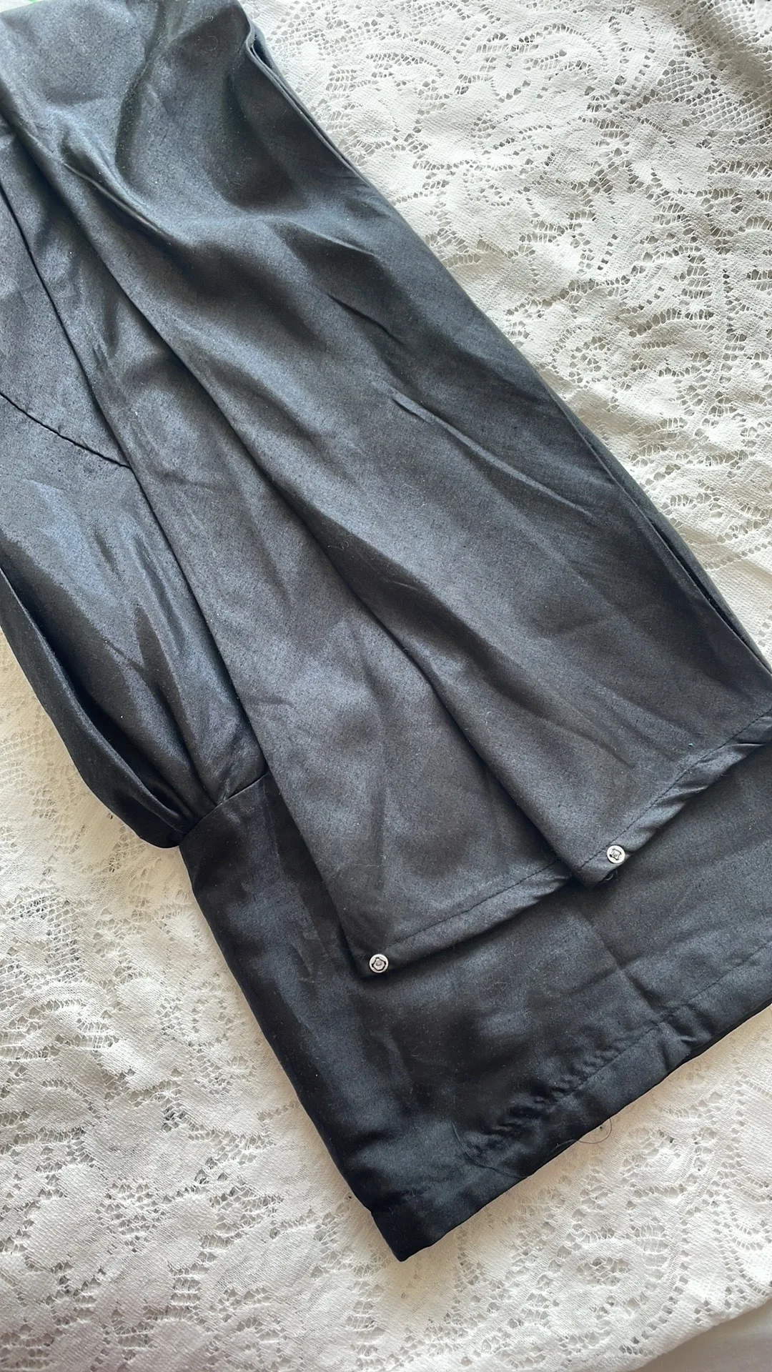 Black & Golden Anarkali Suit Set 🪔 (SMALL) New image indicator(7)