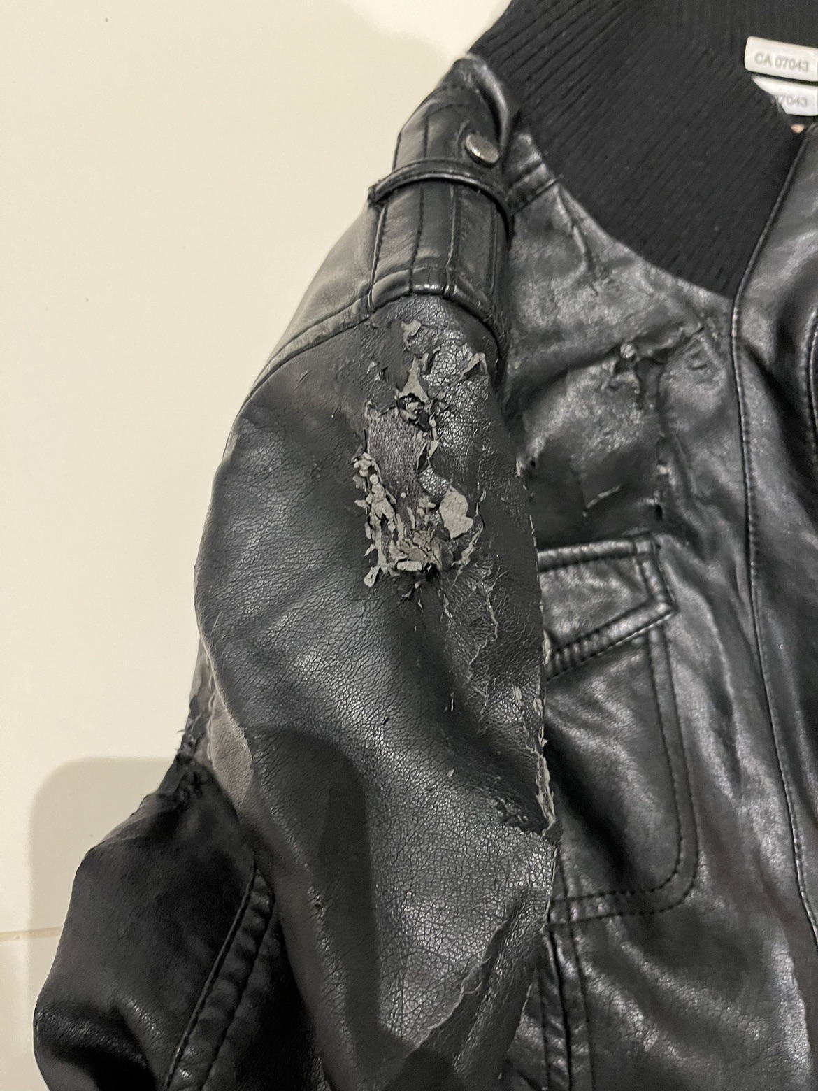 #Freecycle Vegan leather bomber S - photo 4